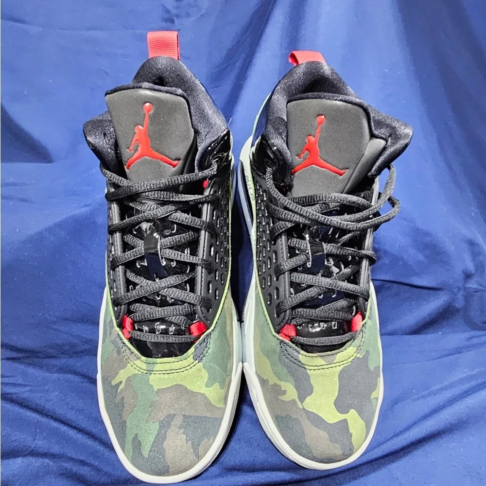 Jordan Maxin 200